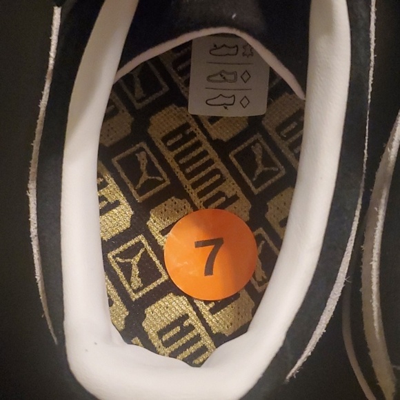 Puma Sneakers Girls Size 7m 7c 7 Black Gray Side Stripe Suede Low Top Pu… - Picture 13 of 15